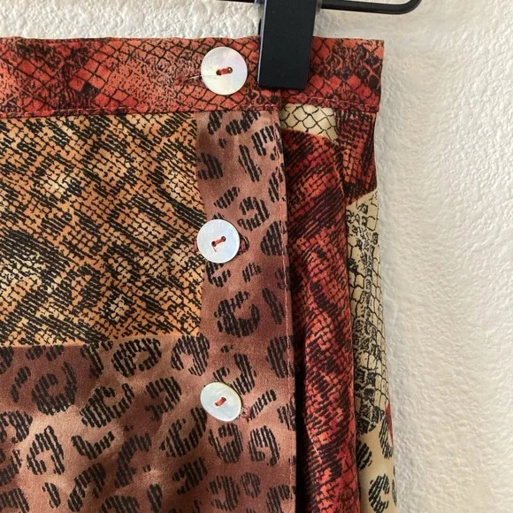 Vintage 90's Skirt Size 4 (XS) Red Multicolor Animal Print Long Artsy Retro Boho - Picture 4 of 16